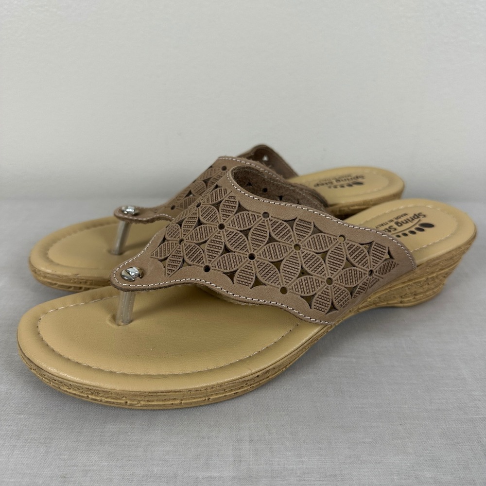 Spring Step Women's 39 Wedge Sandals Tan Laser Cut Leather Made in Italy